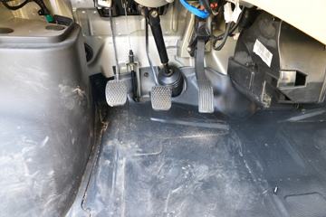 ������Խ �±�T5 1.6L 122���� ���� 2.6��˫������С��(����)(������)(SC1031NAD6B3)ͼƬ