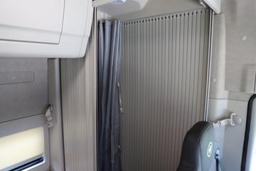 �ൺ��� ӥ; ͷ�Ȳ� 560���� 6X4 AMT�Զ���ǣ����(����)(CA4259P35K2T1E6A80)ͼƬ