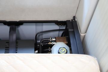 �ൺ��� ӥ; ͷ�Ȳ� 560���� 6X4 AMT�Զ���ǣ����(����)(CA4259P35K2T1E6A80)ͼƬ