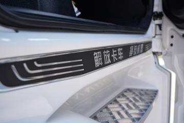 �ൺ��� ӥ; ͷ�Ȳ� 620���� 6X4 AMT�Զ���ǣ����(����)(CA4257P35K18T1E6A80)ͼƬ