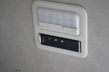 �ൺ��� ӥ; ͷ�Ȳ� 620���� 6X4 AMT�Զ���ǣ����(����)(CA4257P35K18T1E6A80)ͼƬ