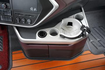 �ൺ��� ӥ; ͷ�Ȳ� 620���� 6X4 AMT�Զ���ǣ����(����)(CA4257P35K18T1E6A80)ͼƬ