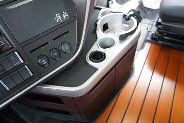 �ൺ��� ӥ; ͷ�Ȳ� 620���� 6X4 AMT�Զ���ǣ����(����)(CA4257P35K18T1E6A80)ͼƬ