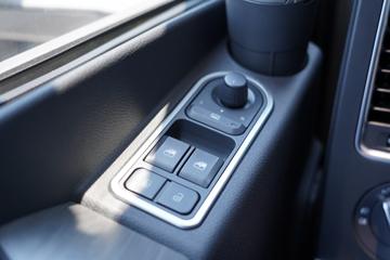 �ൺ��� ӥ; ͷ�Ȳ� 620���� 6X4 AMT�Զ���ǣ����(����)(CA4257P35K18T1E6A80)ͼƬ