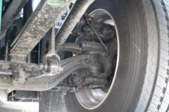 青岛解放 鹰途 头等舱 620马力 6X4 AMT自动档牵引车(国六)(CA4257P35K18T1E6A80)