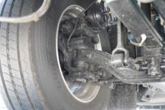 青岛解放 鹰途 头等舱 620马力 6X4 AMT自动档牵引车(国六)(CA4257P35K18T1E6A80)
