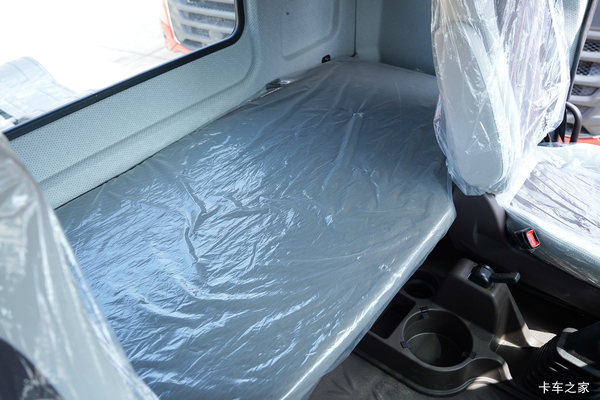 乘龙H7重卡 510马力 6X4牵引车(国六)最高优惠2.5万元