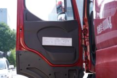 东风柳汽 乘龙H7重卡 3.0版 460马力 6X4 危险品牵引车(国六)(LZ4250H5DC2)