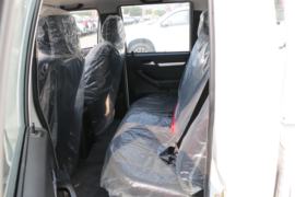 五十铃TF 皮卡驾驶室                                               图片