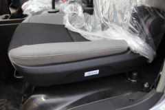 中国重汽HOWO 统帅 150马力 4.15米单排栏板轻卡(法士特8档)(ZZ1047G3215F144)