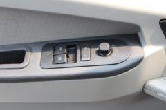 中国重汽HOWO 统帅 150马力 4.15米单排栏板轻卡(法士特8档)(ZZ1047G3215F144)