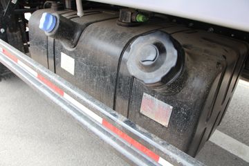 �й�����HOWO ͳ˧ 150���� 4.15�׵��������Ῠ(��ʿ��8��)ͼƬ