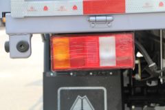 中国重汽HOWO 统帅 150马力 4.15米单排栏板轻卡(法士特8档)(ZZ1047G3215F144)