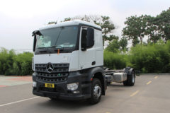 奔驰 Arocs 1833 4X2 工程车底盘(国六)