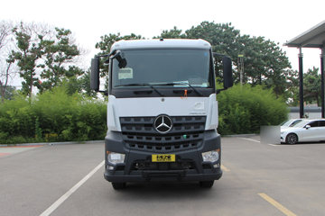 奔驰新Arocs&nbsp;载货车外观                                                图片