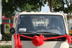 江铃 顺威窄体 127马力 4.22米单排栏板轻卡(国六)(JX1041TGC26)