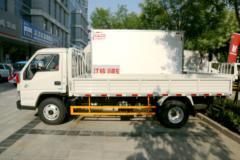 江铃 顺威窄体 127马力 4.22米单排栏板轻卡(国六)(JX1041TGC26)