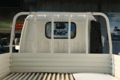 江铃 顺威窄体 127马力 4.22米单排栏板轻卡(国六)(JX1041TGC26)