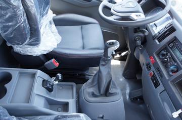 ���� ����˹Q9 220���� 4X2 9.8���Ű���������ʽ�ػ���(����)(HFC5181XYKB80K1E4S)ͼƬ