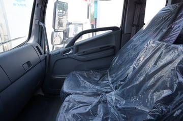 ���� ����˹Q9 220���� 4X2 9.8���Ű���������ʽ�ػ���(����)(HFC5181XYKB80K1E4S)ͼƬ