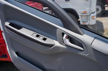 ���� ����˹Q9 220���� 4X2 9.8���Ű���������ʽ�ػ���(����)(HFC5181XYKB80K1E4S)ͼƬ