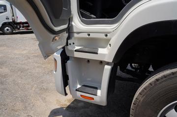 ���� ����˹Q9 220���� 4X2 9.8���Ű���������ʽ�ػ���(����)(HFC5181XYKB80K1E4S)ͼƬ