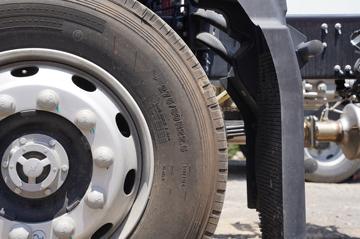 ���� ����˹Q9 220���� 4X2 9.8���Ű���������ʽ�ػ���(����)(HFC5181XYKB80K1E4S)ͼƬ