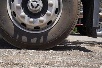 ���� ����˹Q9 220���� 4X2 9.8���Ű���������ʽ�ػ���(����)(HFC5181XYKB80K1E4S)ͼƬ