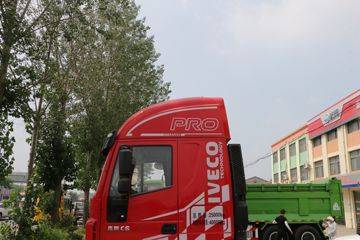 �������� ��ʨC6�ؿ�PRO 460���� 6X4 ǣ����(����)(CQ4257HV11334)ͼƬ