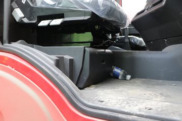 �������� ��ʨC6�ؿ�PRO 460���� 6X4 ǣ����(����)(CQ4257HV11334)ͼƬ