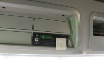 �������� ��ʨC6�ؿ�PRO 460���� 6X4 ǣ����(����)(CQ4257HV11334)ͼƬ