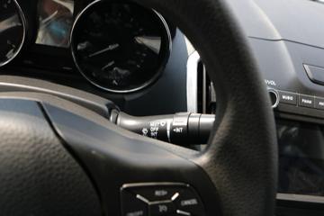 ������ʮ�� �￧TAGA 2021�� ��ֵ�� 3.0T���� 143���� �ֶ����� ����˫��Ƥ��(����)ͼƬ