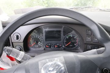 �������� ��ʨC6�ؿ�PRO 460���� 6X4 ǣ����(����)(CQ4257HV11334)ͼƬ