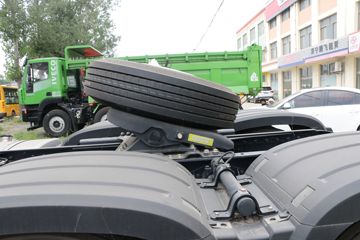 �������� ��ʨC6�ؿ�PRO 460���� 6X4 ǣ����(����)(CQ4257HV11334)ͼƬ