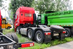上汽红岩 杰狮C6-M PLUS 标载高能版 轻量化 460马力 6X4 牵引车(国六)(上柴)(CQ4257HD12334) 上汽红岩 杰狮C6-M PLUS 标载高能版 轻量化 460马力 6X4 牵引车(国六)(上柴)(CQ4257HD12334)
