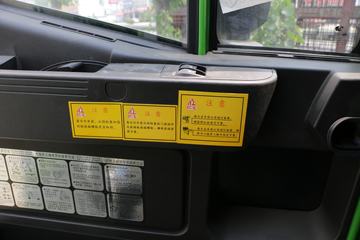 �������� ��ʨC6 ���ذ� 420���� 8X4 6.5����ж��(����)(CQ3317HD10286)ͼƬ