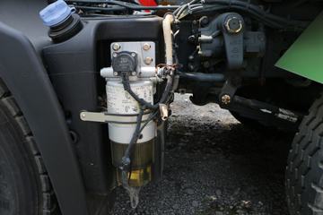 �������� ��ʨC6 ���ذ� 420���� 8X4 6.5����ж��(����)(CQ3317HD10286)ͼƬ