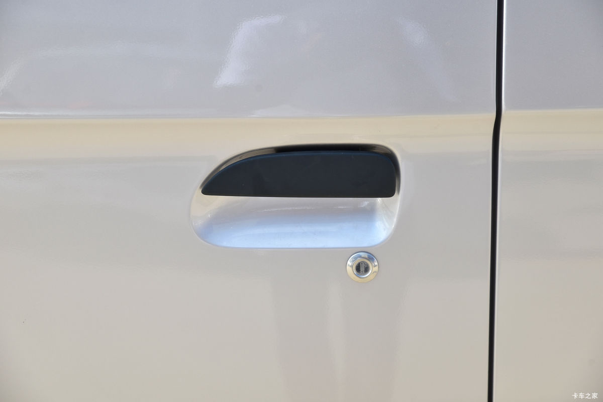 ������Խ��X5 ��׼�� 1.6L 122���� 3.05��˫������С��(����)(CKS1034FRS6B1)���                                                