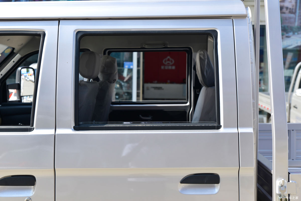 ������Խ��X5 ��׼�� 1.6L 122���� 3.05��˫������С��(����)(CKS1034FRS6B1)���                                                