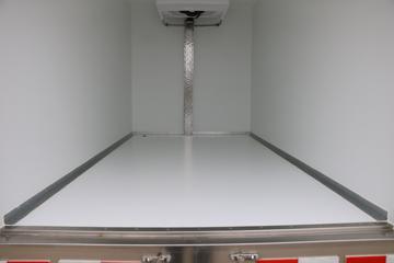 ������Խ��X1 ��׼�� 1.6L 122���� 2.96����س�(����)(SC5034XLCXDD6B1)ͼƬ