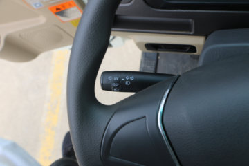 �ɵ��³� V2ϵ�� 122���� 3.85���Ű������Ῠ(����)ͼƬ