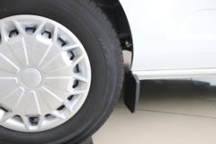 江铃汽车 新全顺 122马力 9座 2.0T柴油 中轴中顶多功能商用车(国六)