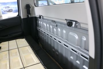 ���� �±��� 2020�� ���ʰ� 2.5T���� 140���� ���� �����˫��Ƥ��(����)ͼƬ