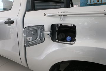 ���� �±��� 2020�� ���ʰ� 2.5T���� 140���� ���� �����˫��Ƥ��(����)ͼƬ