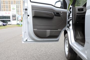 ���� �ٹ��¿� ����� 1.5L 99���� ���� 3.3�׵�������΢��(����)(LZW1028LP6H)ͼƬ