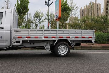 ���� �ٹ��¿� ����� 1.5L 99���� ���� 3.3�׵�������΢��(����)(LZW1028LP6H)ͼƬ