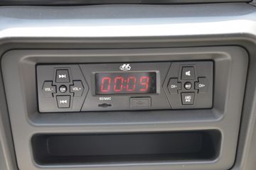 ������Խ��X1 1.2L 91���� ���� 2.585�׵�����ʽ΢��(������)ͼƬ