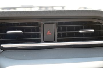 ������Խ��X1 1.2L 91���� ���� 2.585�׵�����ʽ΢��(������)ͼƬ
