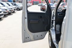 长安跨越王X1 1.2L 91马力 汽油 2.585米单排厢式微卡(单后轮)