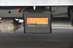 长安跨越王X1 1.2L 91马力 汽油 2.585米单排厢式微卡(单后轮)